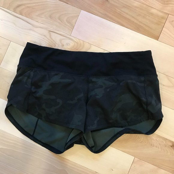 Lululemon Speed Up Low-Rise Lined Short 2.5" - Picture 1 of 3